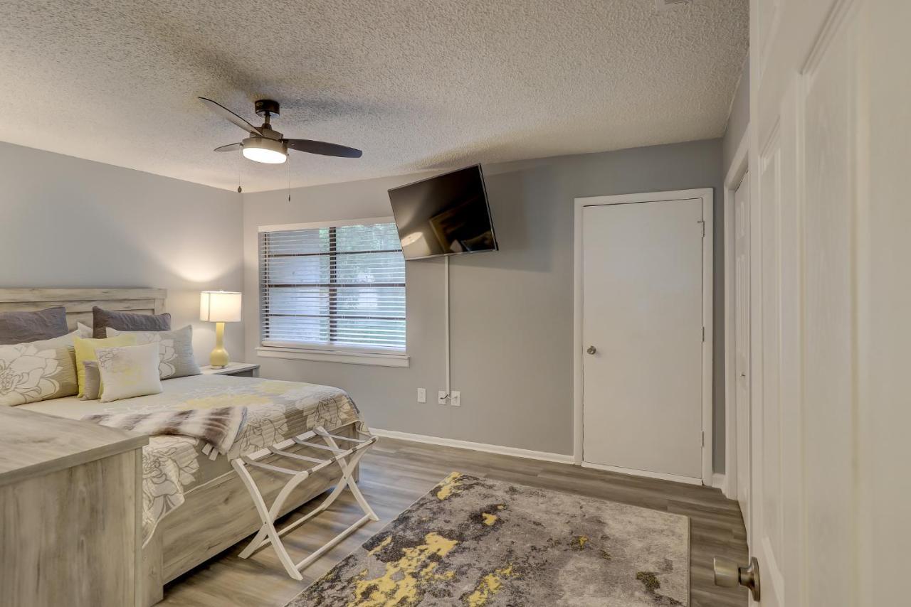 #111 Elaborate Condo Ideal Location 2Brm/2 Parking Hilton Head Island Eksteriør billede